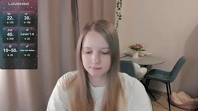 Snapshot of Alyaley chatting on 02-06-26, 11:45 Alyaley online show from 02-06-26, 11:45