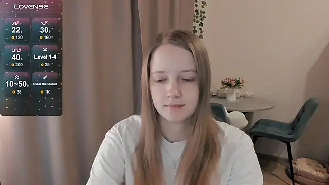 Snapshot of Alyaley chatting on 04-11-26, 06:55 Alyaley online show from 04-11-26, 06:55