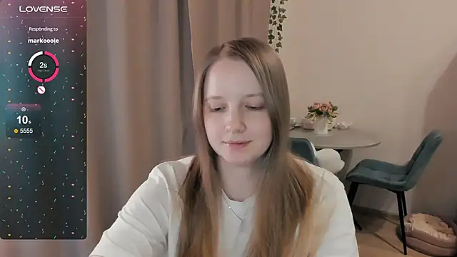 Snapshot of Alyaley chatting on 04-02-26, 11:33 Alyaley online show from 04-02-26, 11:33