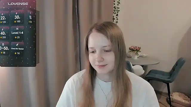 Snapshot of Alyaley chatting on 04-07-26, 04:20 Alyaley online show from 04-07-26, 04:20