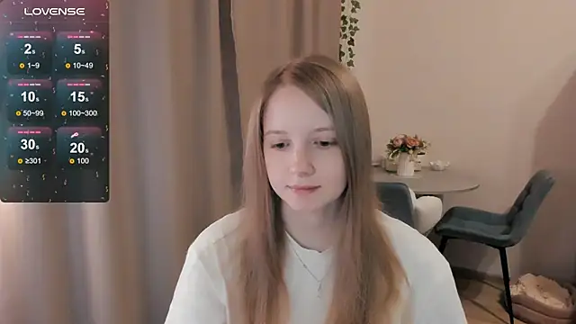 Snapshot of Alyaley chatting on 05-15-26, 04:49 Alyaley online show from 05-15-26, 04:49