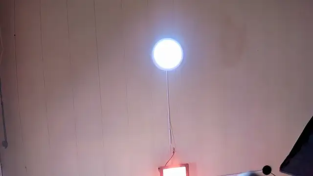 RileyThompson1 online show from 02-10-26, 05:28