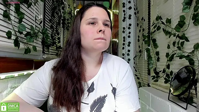 Snapshot of Candys_booty chatting on 03-12-25, 09:56 Candys booty online show from 03-12-25, 09:56