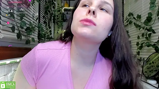 Snapshot of Candys_booty chatting on 03-10-25, 01:45 Candys booty online show from 03-10-25, 01:45