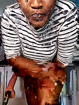 Bella045 online show from 11-09-25, 01:09