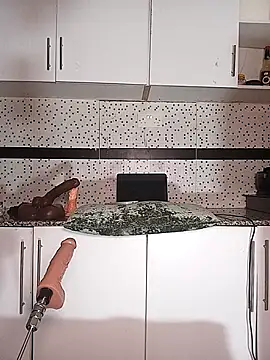 Bella045 online show from 09-22-25, 01:11