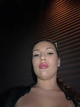 Syka0001 online show from 06-25-26, 11:37