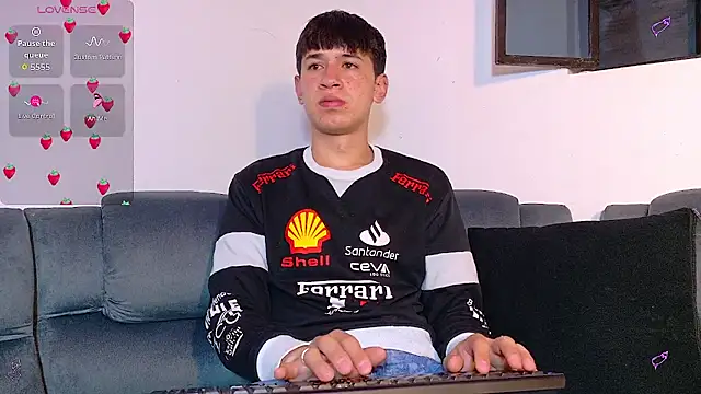 Mr daren  online show from 10-15-25, 05:32