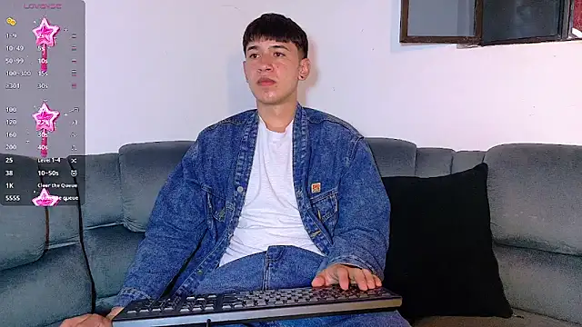 Mr daren  online show from 11-24-25, 07:14