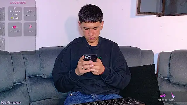 Mr daren  online show from 03-10-26, 06:12