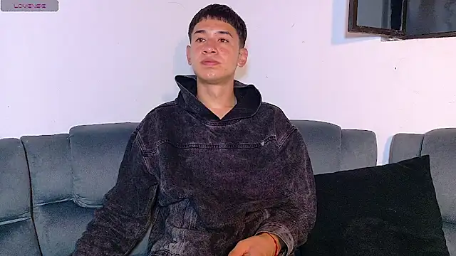 Mr daren  online show from 03-09-26, 06:11