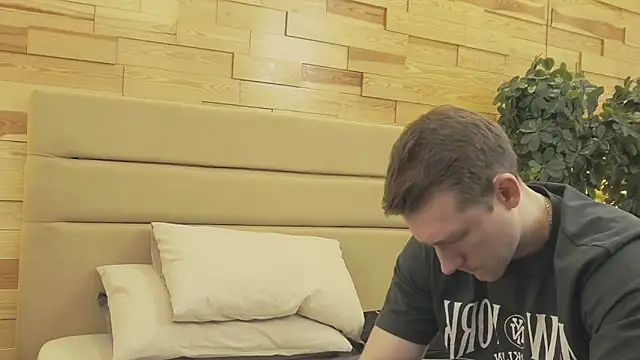 EthanPinkman online show from 12-01-25, 04:24