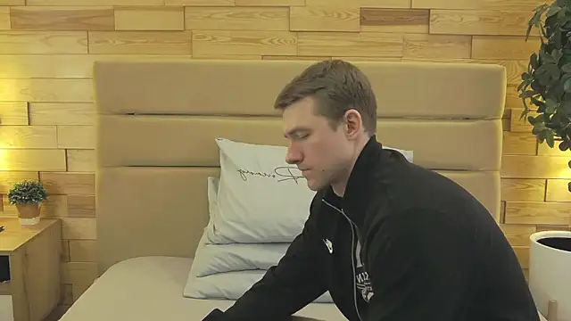 EthanPinkman online show from 03-12-26, 04:40