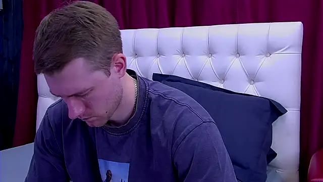 EthanPinkman online show from 09-30-25, 05:02