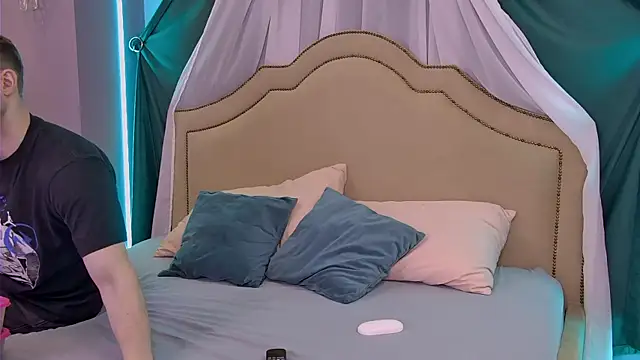 EthanPinkman online show from 04-08-26, 04:36