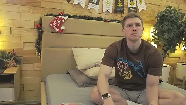 EthanPinkman online show from 12-20-25, 04:26