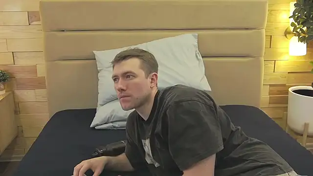 EthanPinkman online show from 02-26-26, 04:12