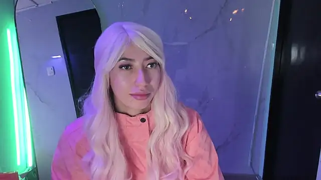 LilithCooperr  online show from 02-07-26, 03:47