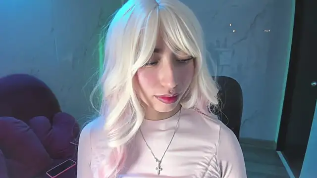 LilithCooperr  online show from 11-21-25, 10:42