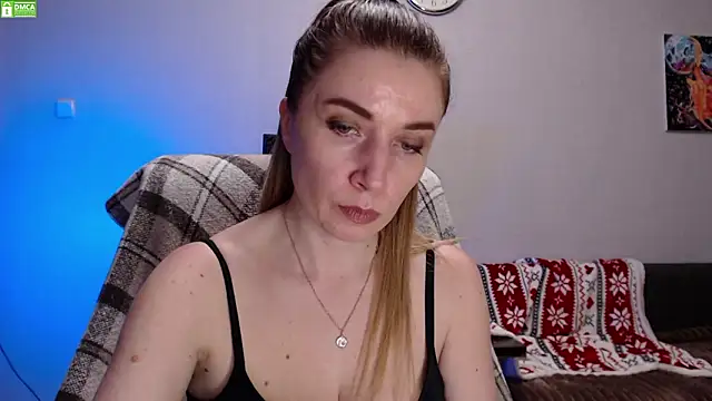 Sweet   Amelia online show from 03-18-26, 04:52