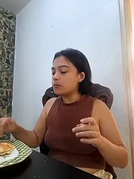 littlemelii online show from 02-22-26, 05:25