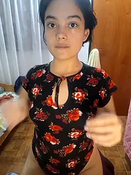 littlemelii online show from 04-11-26, 04:43