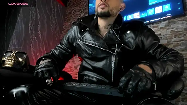 Seth Owner online show from 03-12-26, 01:33