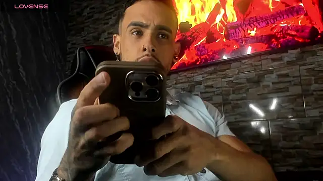 Snapshot of Seth_Owner chatting on 02-26-26, 01:38 Seth Owner online show from 02-26-26, 01:38