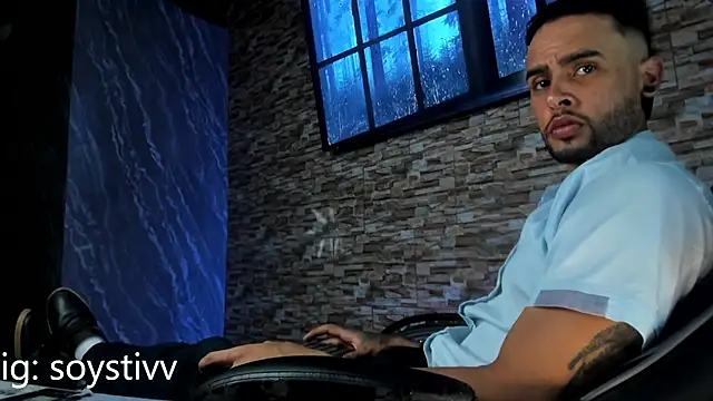 Snapshot of Seth_Owner chatting on 02-10-26, 02:10 Seth Owner online show from 02-10-26, 02:10