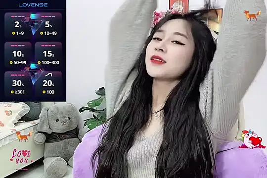 Snapshot of _LLisa_ chatting on 02-22-25, 05:46 LLisa online show from 02-22-25, 05:46