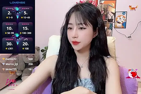 Snapshot of _LLisa_ chatting on 03-09-25, 08:52 LLisa online show from 03-09-25, 08:52