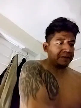 OverfullDamask online show from 02-24-25, 07:30