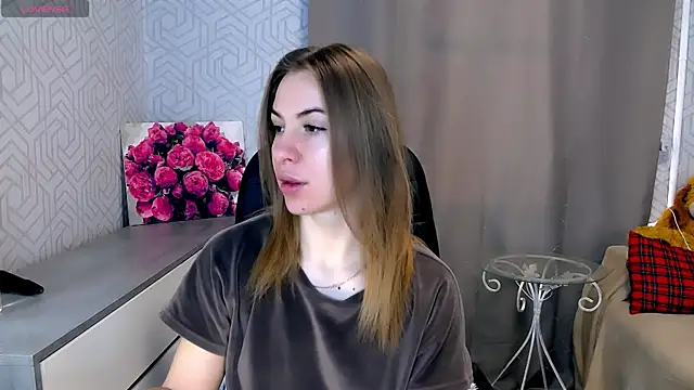 Snapshot of Naughty__Megan chatting on 03-01-25, 06:57 Naughty Megan online show from 03-01-25, 06:57