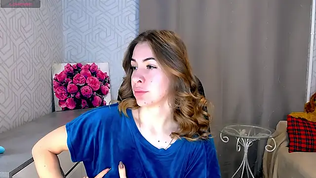 Snapshot of Naughty__Megan chatting on 03-10-25, 05:11 Naughty Megan online show from 03-10-25, 05:11