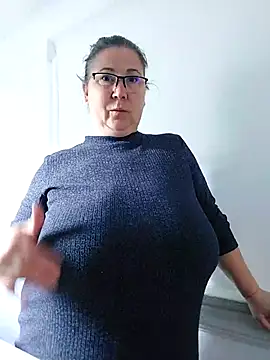 EmmaSquirt online show from 03-19-25, 03:40