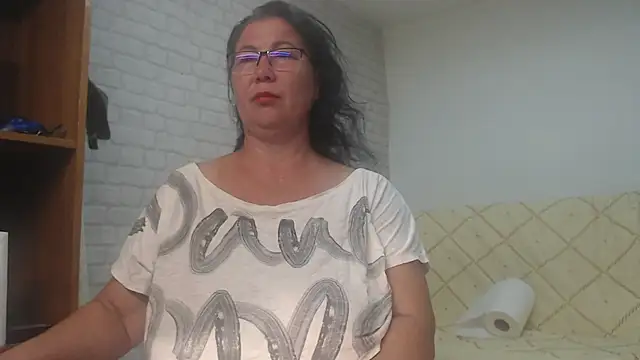 EmmaSquirt online show from 09-15-25, 05:30