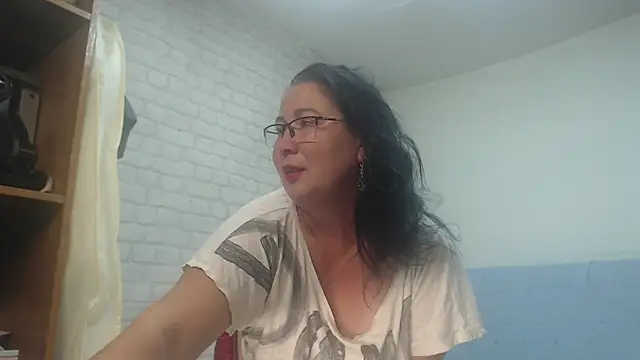 EmmaSquirt online show from 11-16-25, 09:08