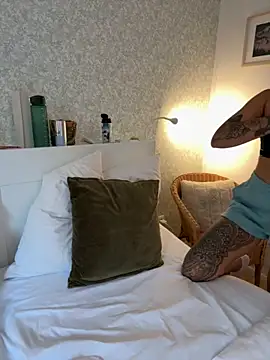 Alisa-Marie online show from 11-01-25, 11:59