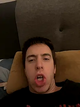 Drummer112 online show from 10-03-25, 08:32