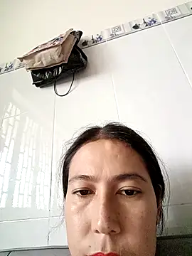 2HotAsain4u online show from 10-17-25, 02:15