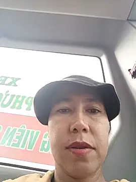 2HotAsain4u online show from 12-23-25, 12:43