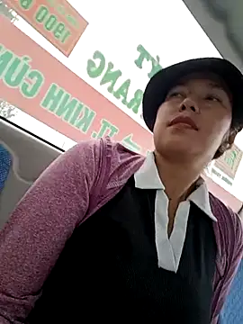 2HotAsain4u online show from 10-21-25, 02:00