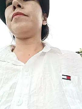 2HotAsain4u online show from 09-25-25, 01:33