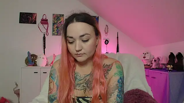 PinkHurricaneOfficial online show from 09-24-25, 01:17