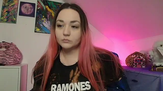 PinkHurricaneOfficial online show from 02-10-26, 04:22