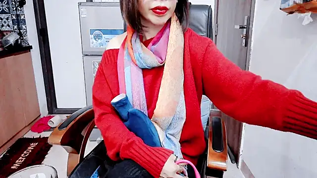 Miu-Le online show from 01-11-26, 06:48