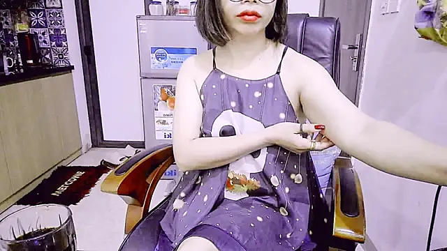 Miu-Le online show from 04-22-26, 06:14