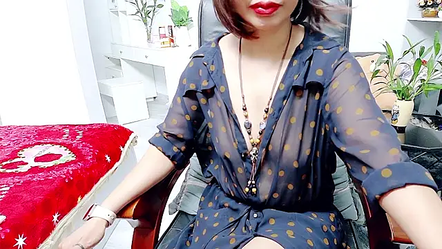 Miu-Le online show from 05-24-26, 06:35