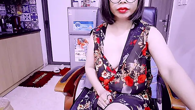 Miu-Le online show from 04-26-26, 03:31
