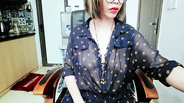 Miu-Le online show from 11-11-25, 11:27